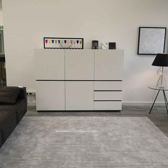INTERLÜBKE Highboard cube bold Lack weiß Hochanrichte