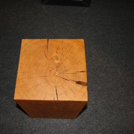 SCHOLTISSEK Hocker Blocker Brauneiche