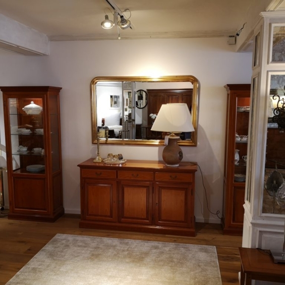 Vitrine Kirschbaum rechts