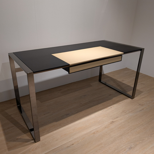 Schreibtisch DESK