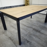 Esstisch (ausziehbar) BTH: ca. 180 (250) x 100 x 79 cm  Platte: Eiche