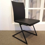 SCHOLTISSEK Stuhl Freischwinger Zett Leder schwarz