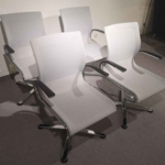 DAUPHIN HOME Konferenzsessel/Armlehnstuhl Riola RA 512H  Bezug silber