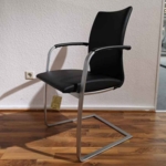 TONON Armlehnstuhl Swing Leder schwarz Chrom matt