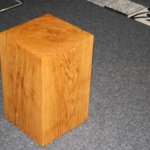 SCHOLTISSEK Hocker Blocker Brauneiche