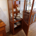 Vitrine Kirschbaum rechts