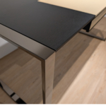 Schreibtisch DESK