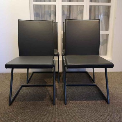 SCHOLTISSEK Stuhlgruppe (4 Stühle) Zett Leder grau
