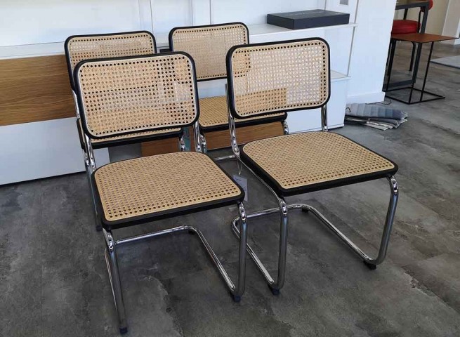 THONET Stuhlgruppe ( 4 Stühle)  S 32 V Rohrgeflecht natur mit Netzverstärkung 
