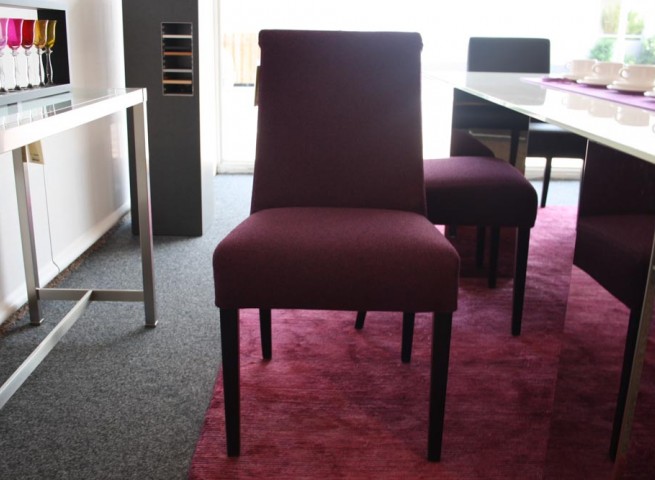 WITTMANN Stuhlgruppe (4 Stühle) Polsterstuhl Eve Stoff lila