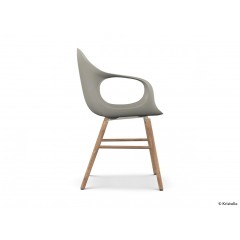 Kristalia-KRISTALIA Stuhl Elephant chair Sitzschale beige Gestell eiche-01